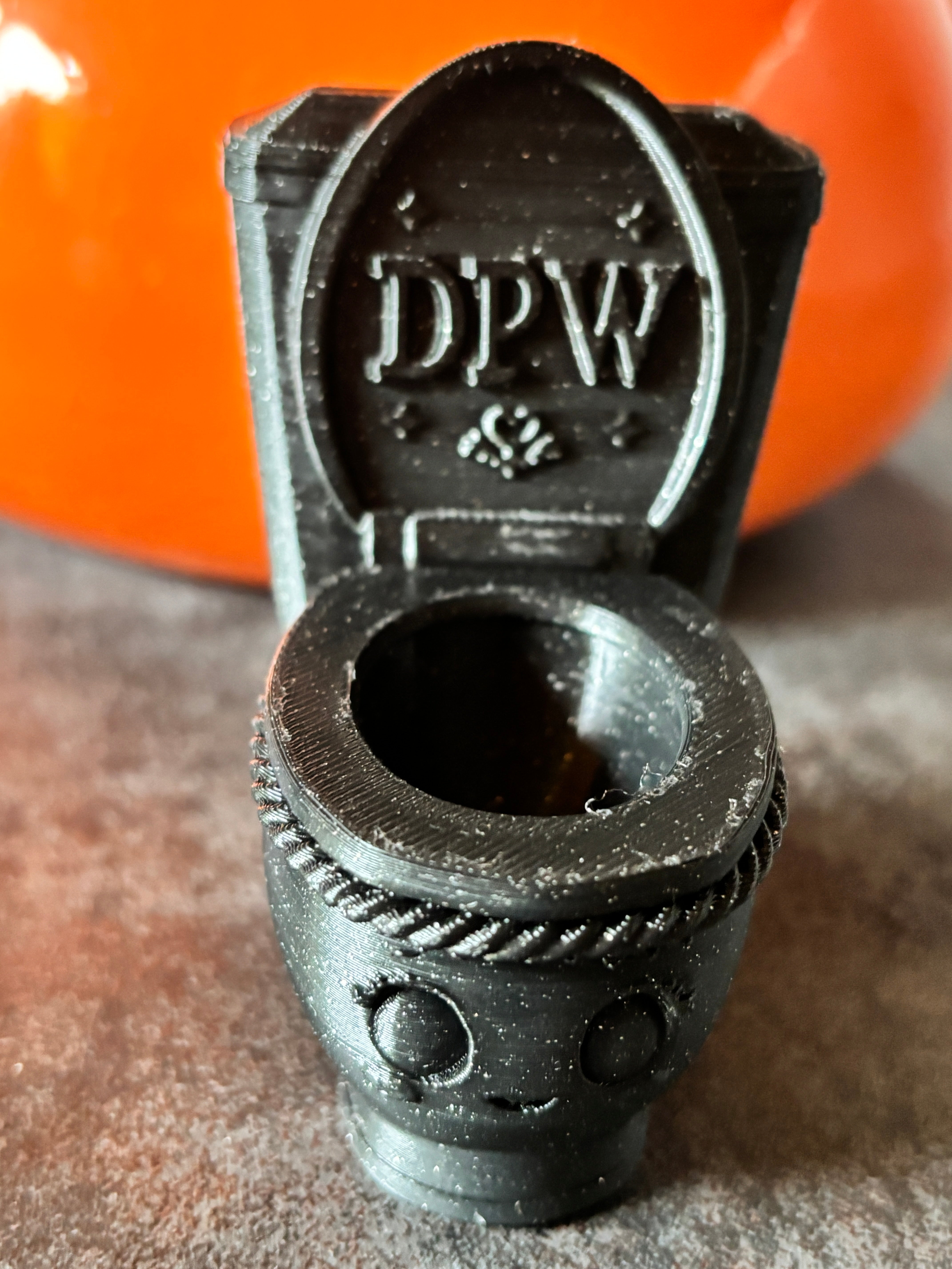 Steinchen Sammler "DPW-Klo" by ellufija farblich sortiert